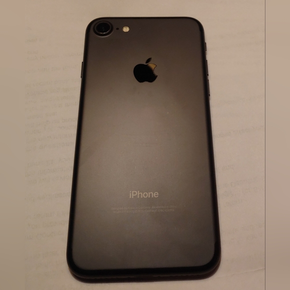 UNLOCKED iphone 7 256GB and unlocked  iphone 6s 128GB - Picture 3 of 7